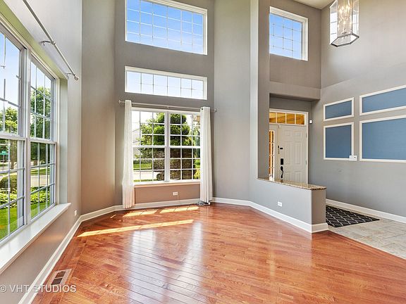 4th image of 181 Heritage Woods Dr