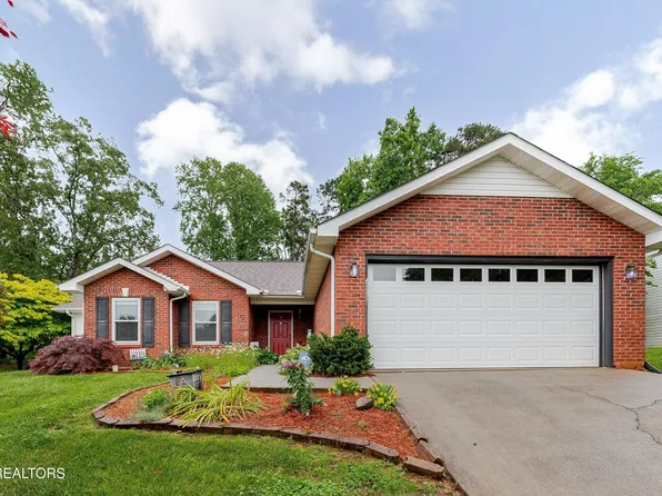 702 Shane Dr, Maryville, TN 37804