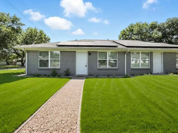 716 Hargest St #B, Prairie View, TX 77446
