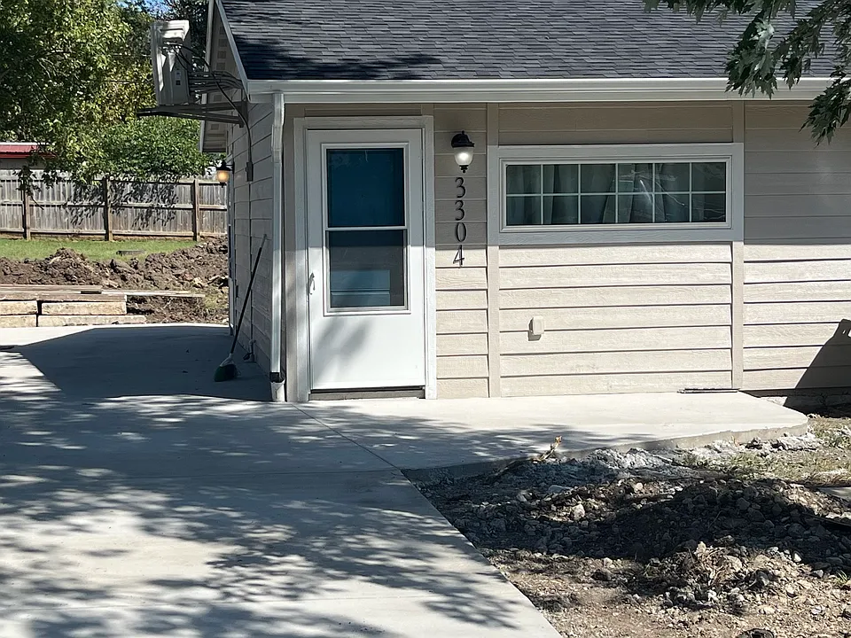 3304 SE Fremont St