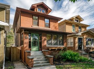 1160 S Cuyler Ave, Oak Park, IL 60304