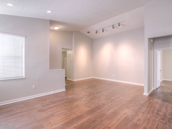 5th image of 1261 NW 159th Ave