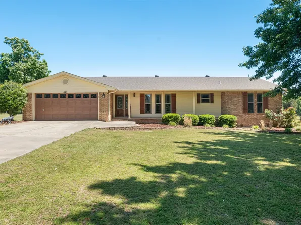 110469 S 4757th Rd, Muldrow, OK 74948