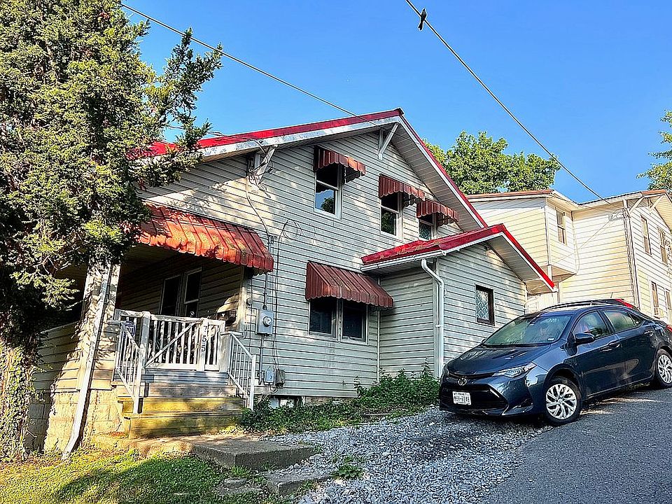 1st image of 755 Naomi St