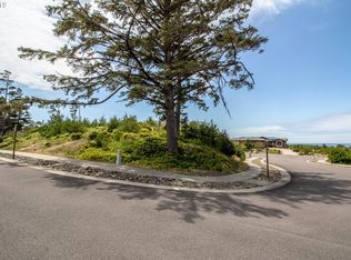 14 Bonnett Way, Florence, OR 97439