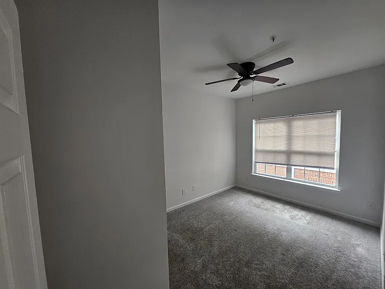 1651 Massachusetts Ave SW #22 — Photo 24
