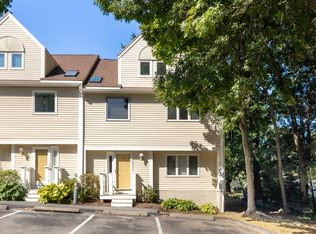 412-416 Parker St #G, Newton Center, MA 02459