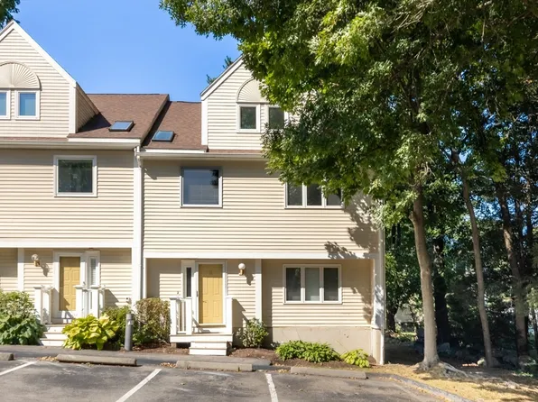 412-416 Parker St #G, Newton Center, MA 02459
