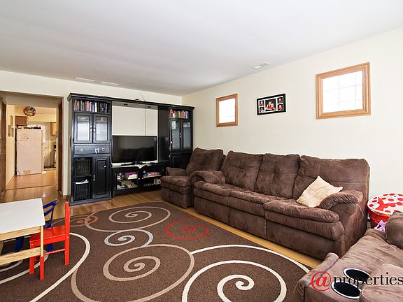 unit 3 - living room