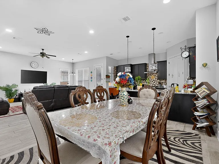 1312 Westborough Ln #63 — Photo 8