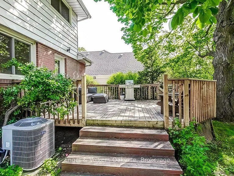 75 Ridge Dr — Photo 45