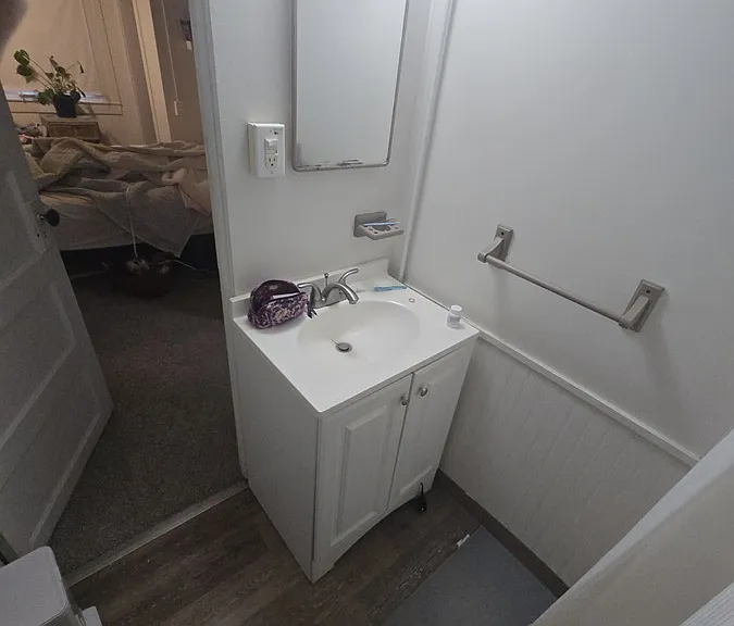 906 Packard St #4 — Photo 17