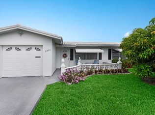 2395 SW 11th Ave, Boynton Beach, FL 33426