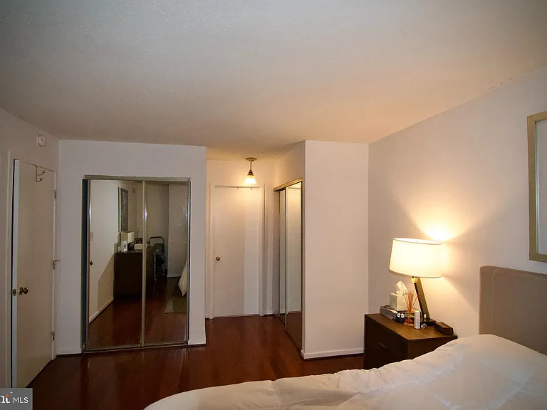 2111 Wisconsin Ave NW #108 — Photo 11