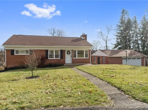 1051 Crest Dr, Crescent, PA 15046