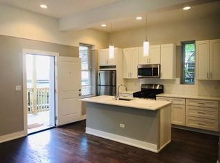 1059 N Damen Ave #1R, Chicago, IL 60622