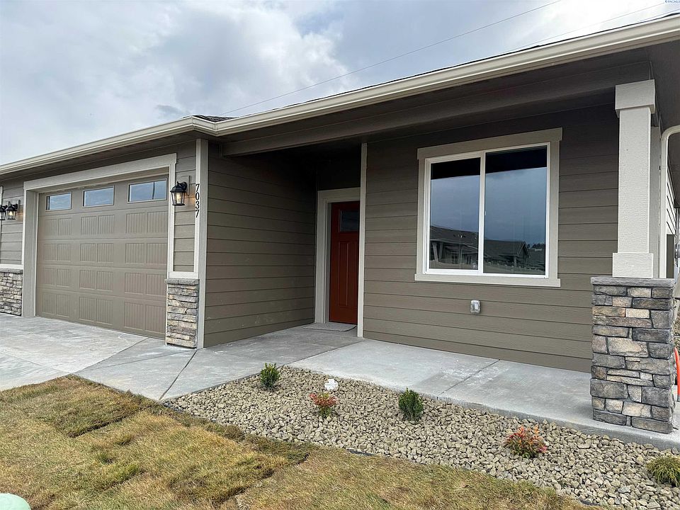 1st image of 7037 W 38th Ave #120