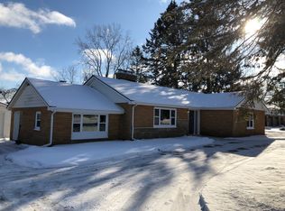 875 Patterson Lake Rd, Pinckney, MI 48169