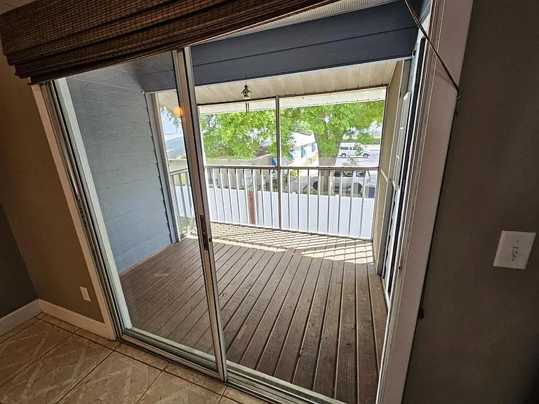 5477 Lake Margaret Dr #F — Photo 11