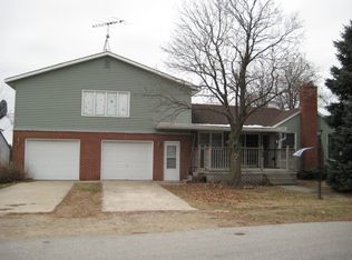 108 N 8th St, Thornton, IA 50479