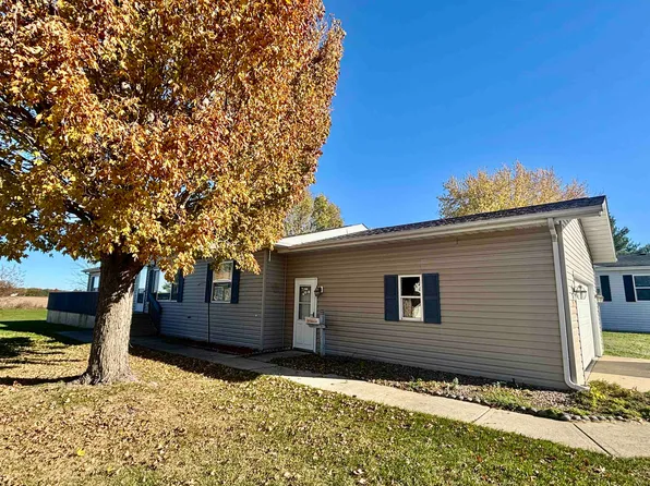 214 E Wood Ln, Belvidere, IL 61008