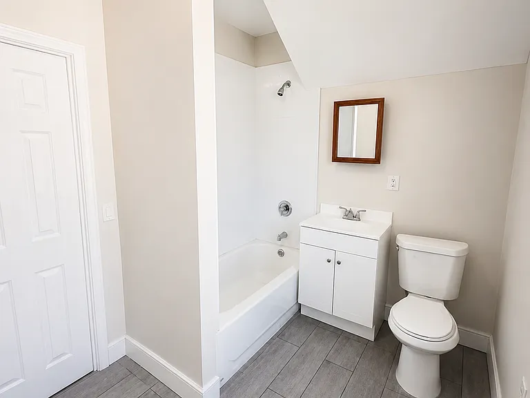 234-236 Renner Ave #3A — Photo 4