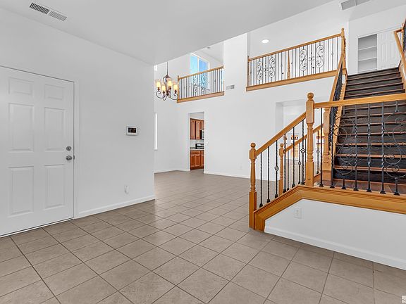4th image of 6774 Bambey Dr
