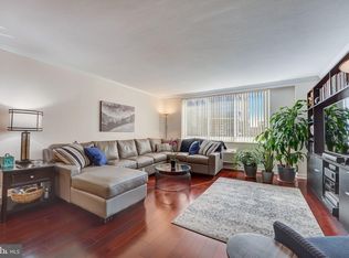 1901 John F Kennedy Blvd APT 2613, Philadelphia, PA 19103