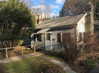 368 Chestnut Hill Rd, Woodstock, NY 12498