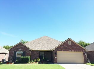 127 E Elmira Pl, Broken Arrow, OK 74012