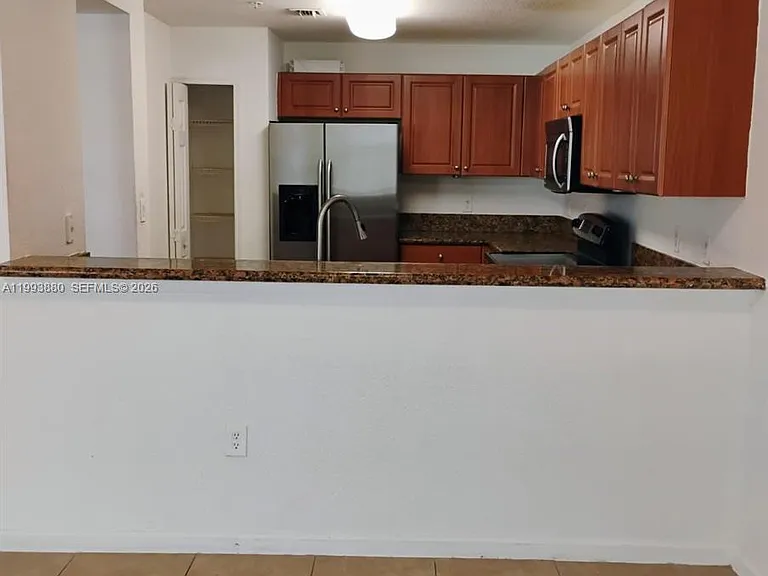 11401 NW 89th St #220 — Photo 6
