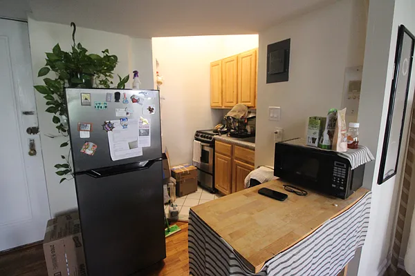 Rented by Luxor Homes & Investment Realty | media 7