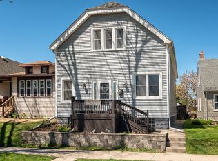 3651 S Rutland Ave, Saint Francis, WI 53235