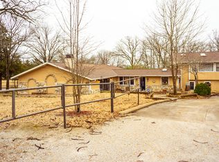 304 Flynn Rd, Branson, MO 65616