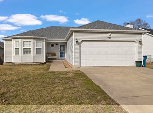 975 W Birch St, Nixa, MO 65714