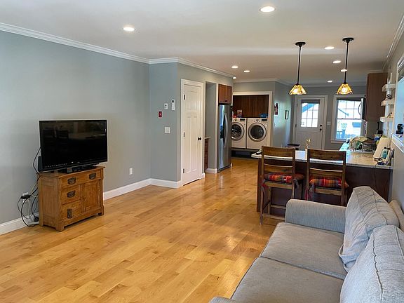 Living room open to kitchen