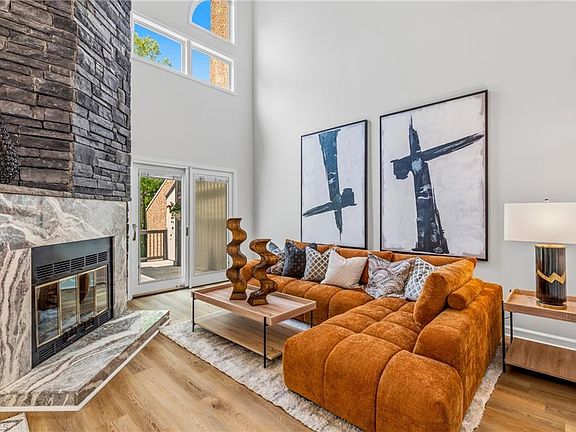 5th image of 1935C Eastchester Dr #C