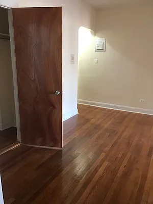 Rented by Contact Realty | media 4