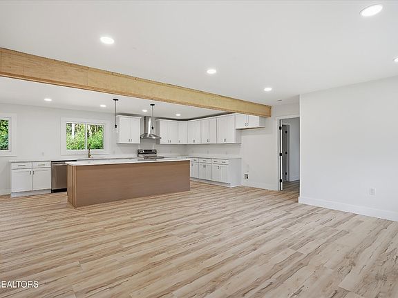 5th image of 1717 Polkwright Ln