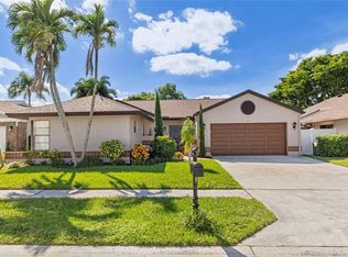 21011 Windemere Ln, Boca Raton, FL 33428