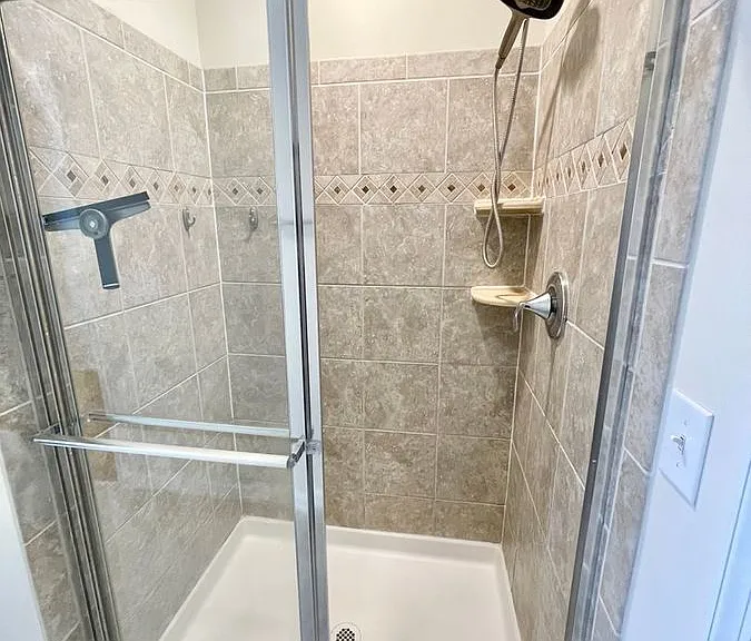 25214 Briargate Ter — Photo 17