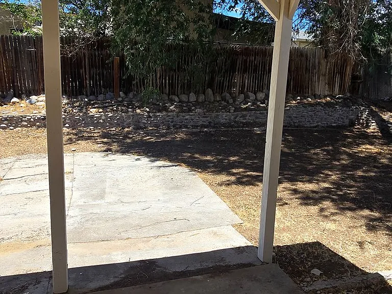 805 Saguaro St — Photo 13