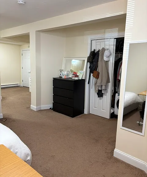 881 Huntington Ave. — Photo 12