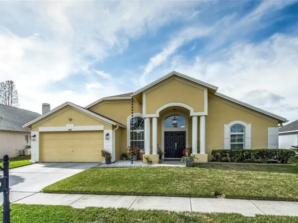 18410 Oriole St, Lutz, FL 33558
