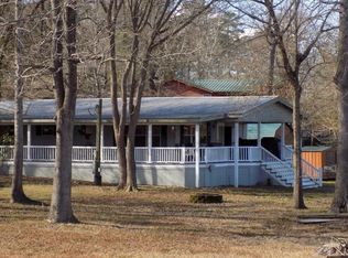 737 Lakeshore Dr, Trinity, TX 75862