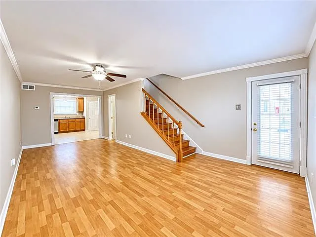 2 bed, 1.5 bath, 1170 sqft, $1,450 — Photo 3