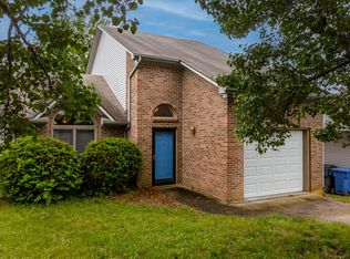 4617 Hartland Pkwy, Lexington, KY 40515