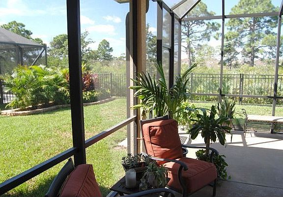 Screened-in Patio