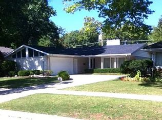 1010 W Atlantic Ave, Waukegan, IL 60085