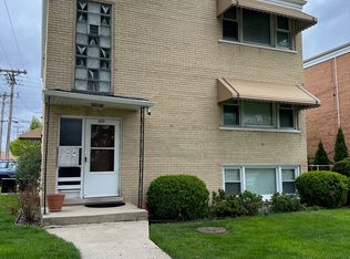 1545 Homestead Rd, La Grange Park, IL 60526